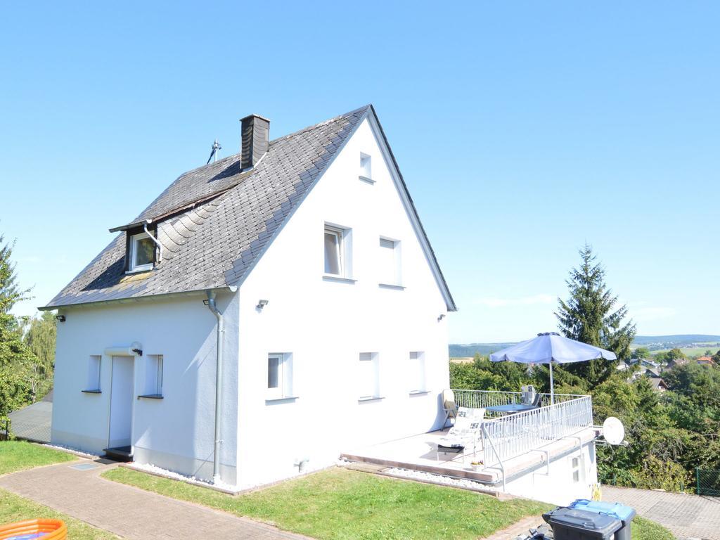 Peaceful Holiday Home In Rascheid Near Forest Geisfeld  Экстерьер фото