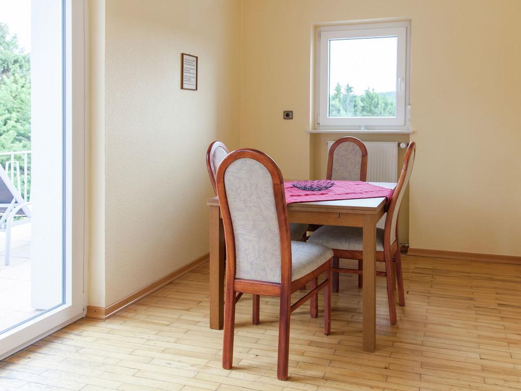 Peaceful Holiday Home In Rascheid Near Forest Geisfeld  Экстерьер фото