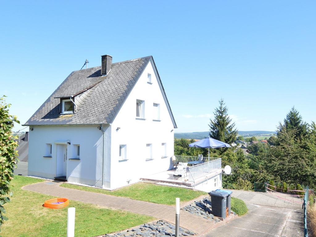 Peaceful Holiday Home In Rascheid Near Forest Geisfeld  Экстерьер фото